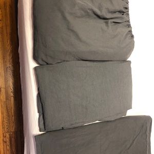 UGG grey sheet set